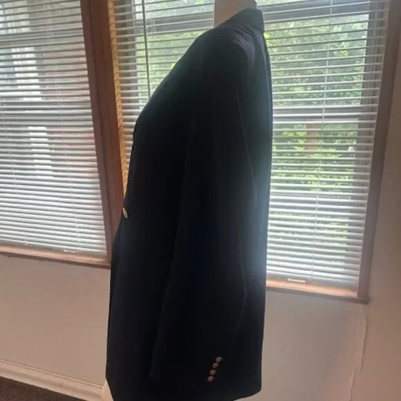 Austin Reed Vintage Navy Wool Double-Breasted lined blazer, size 14W - Picture 2 of 8